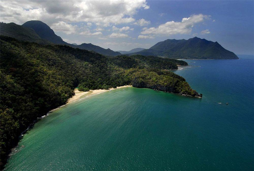 Four Points By Sheraton Palawan Puerto Princesa Екстериор снимка