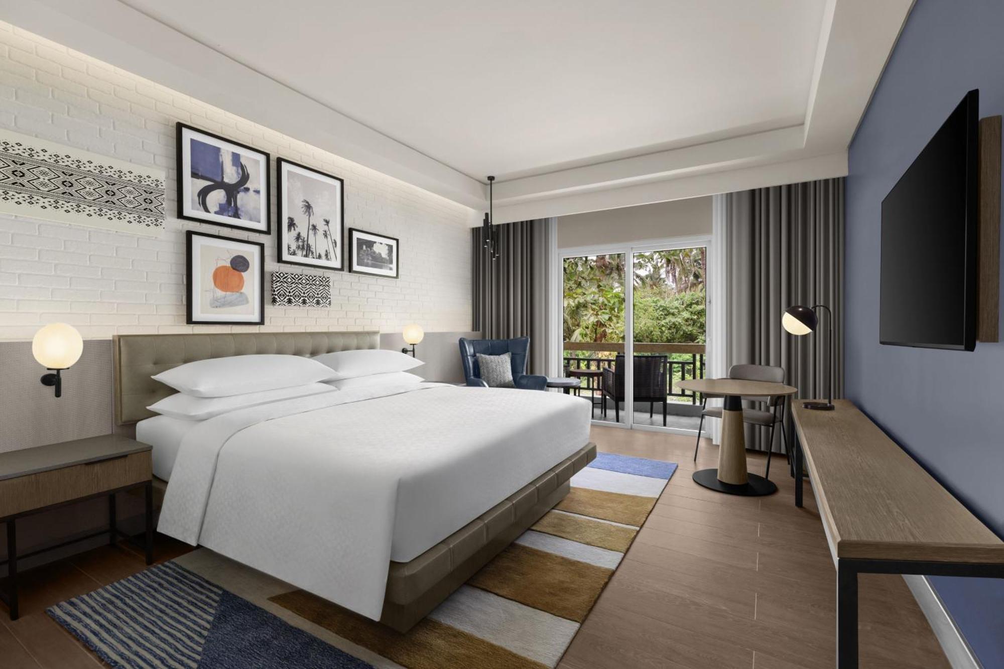 Four Points By Sheraton Palawan Puerto Princesa Екстериор снимка